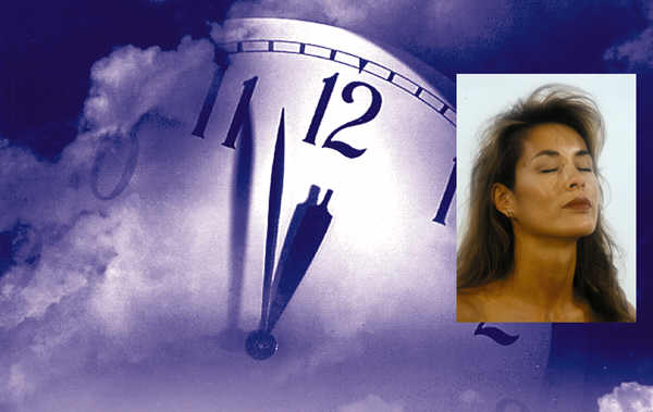 Clock-in-Clouds.jpg (24164 bytes)